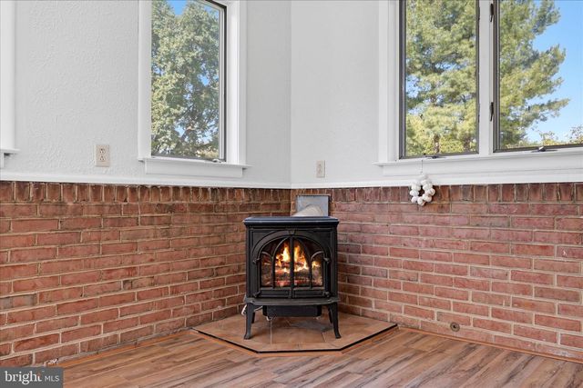 1317 CAROLINE ST, Winchester, VA 22601