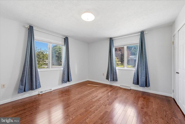 1317 CAROLINE ST, Winchester, VA 22601