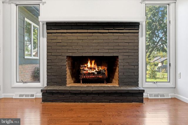 1317 CAROLINE ST, Winchester, VA 22601