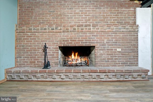 1317 CAROLINE ST, Winchester, VA 22601