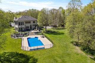 1390 Fiesta COURT, Cedarburg, WI 53012