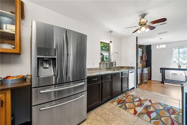 10407 Lala Road, Daphne, AL 36526