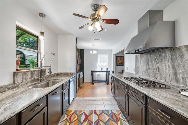 10407 Lala Road, Daphne, AL 36526