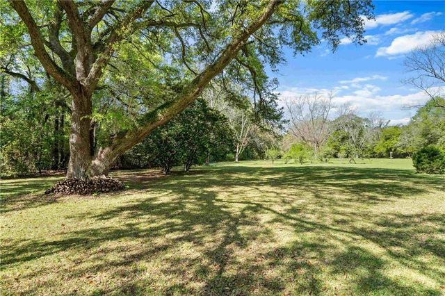 10407 Lala Road, Daphne, AL 36526