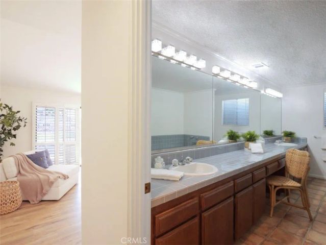 2121 W 25th 3, San Pedro, CA 90732