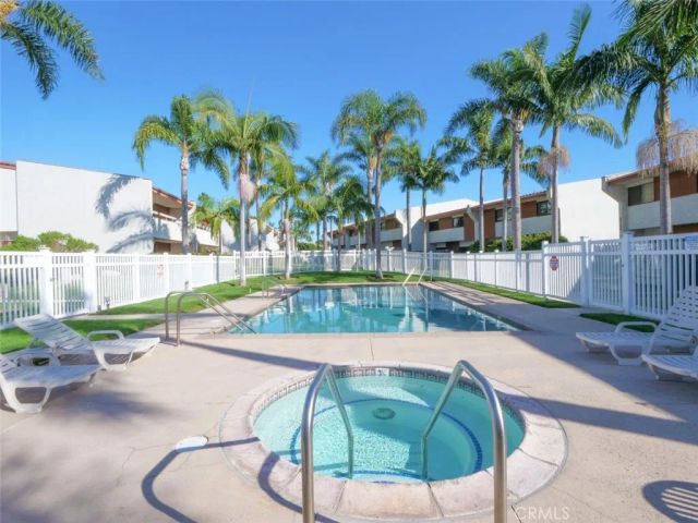 2121 W 25th 3, San Pedro, CA 90732