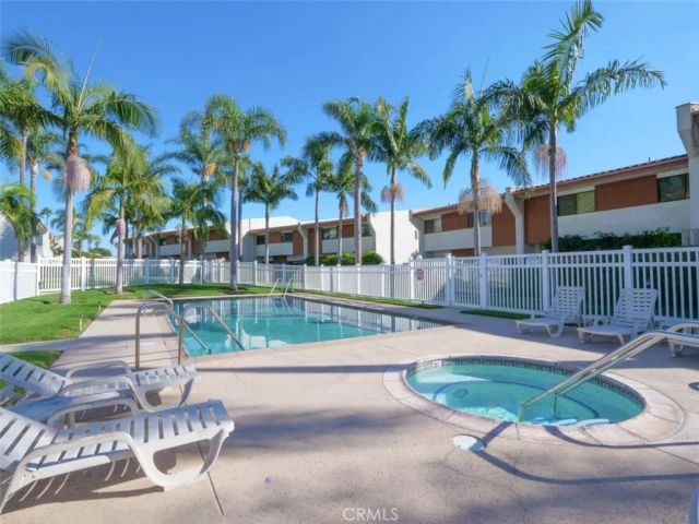 2121 W 25th 3, San Pedro, CA 90732