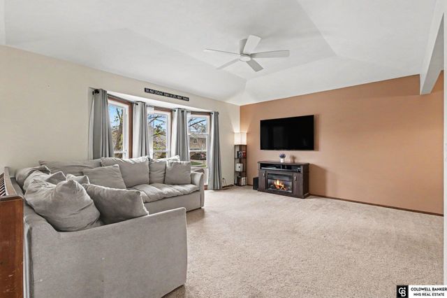 8728 Monroe Street, Ralston, NE 68127