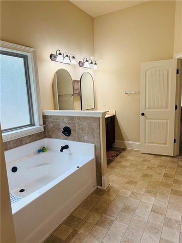 118 Village Place, Newnan, GA 30265