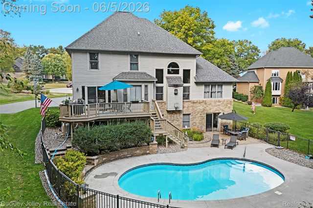 1889 Sharp Sand Circle, Brighton Township, MI 48114