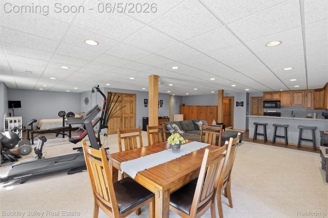1889 Sharp Sand Circle, Brighton Township, MI 48114