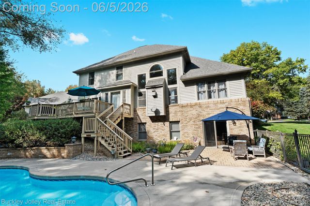 1889 Sharp Sand Circle, Brighton Township, MI 48114
