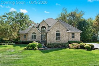 1889 Sharp Sand Circle, Brighton Township, MI 48114