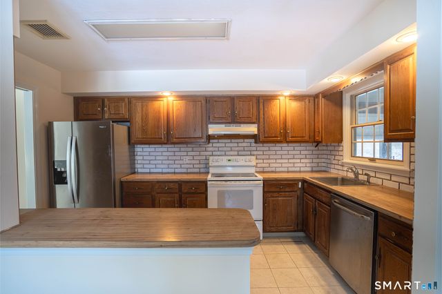 4 Currycross Road 4, Madison, CT 06443