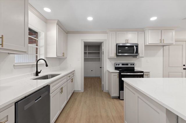 5215 Tenneryville Rd, Longview, TX 75604