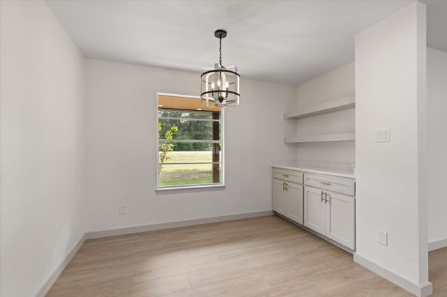 5215 Tenneryville Rd, Longview, TX 75604