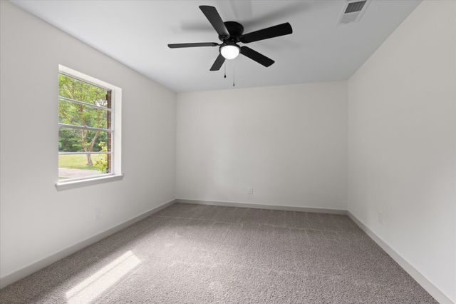 5215 Tenneryville Rd, Longview, TX 75604