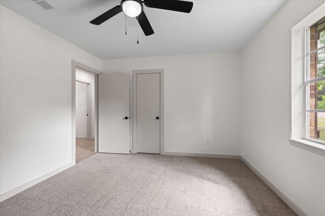 5215 Tenneryville Rd, Longview, TX 75604