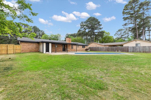 5215 Tenneryville Rd, Longview, TX 75604