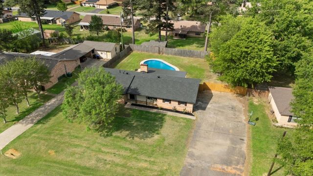 5215 Tenneryville Rd, Longview, TX 75604