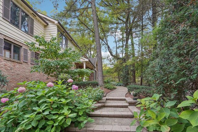 218 Saratoga Circle, Madison, WI 53705