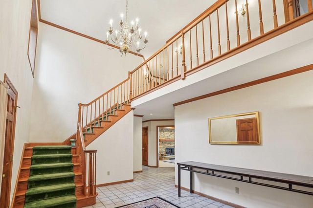 218 Saratoga Circle, Madison, WI 53705