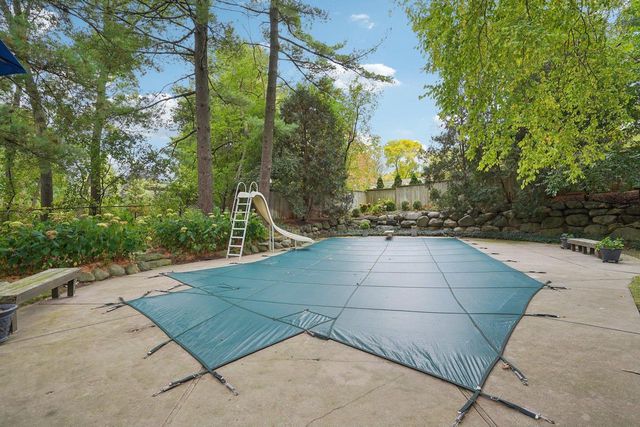 218 Saratoga Circle, Madison, WI 53705