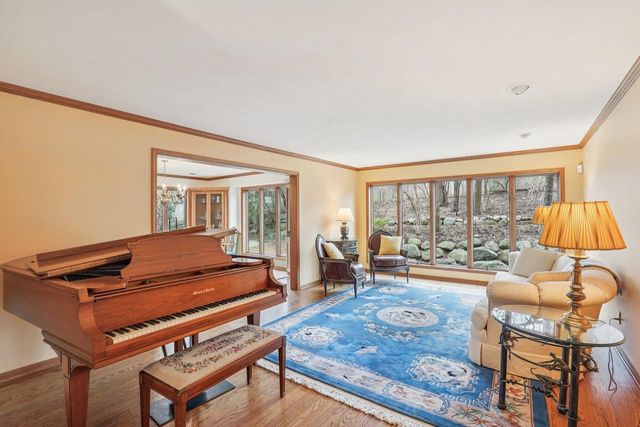 218 Saratoga Circle, Madison, WI 53705