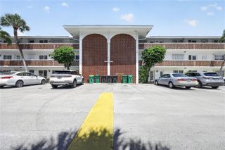 2050 NE 39th St W112, Lighthouse Point, FL 33064