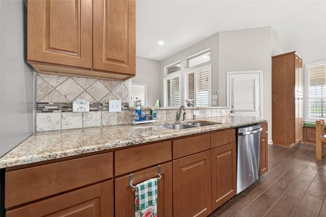 2719 Intrepid Trail, Rosenberg, TX 77471