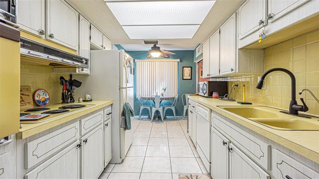 1159 FERNWOOD DRIVE, Holiday, FL 34690