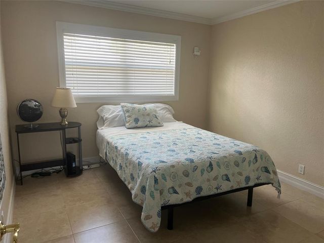 1221 SE 3rd 3, Deerfield Beach, FL 33441