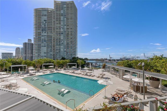 500 Alton Road 802, Miami Beach, FL 33139