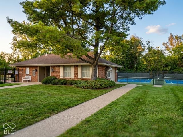 7406 Sylvan Ridge Road, Indianapolis, IN 46240