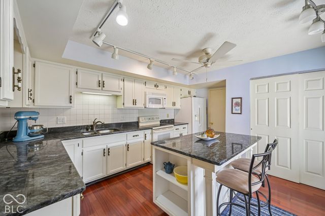 7406 Sylvan Ridge Road, Indianapolis, IN 46240