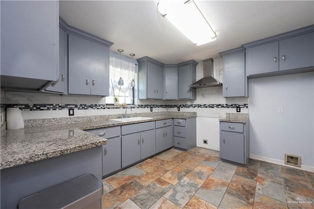 5906 Sunrise Boulevard, Harlingen, TX 78552