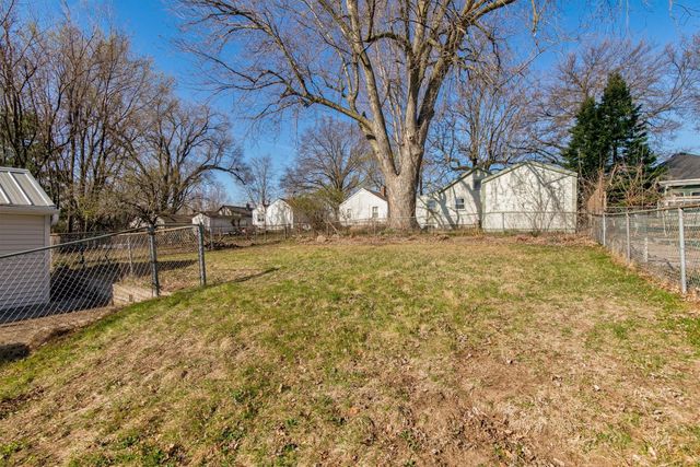 1332 55th Street, Des Moines, IA 50311