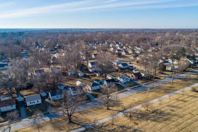 1332 55th Street, Des Moines, IA 50311