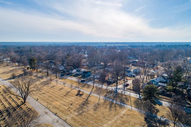 1332 55th Street, Des Moines, IA 50311