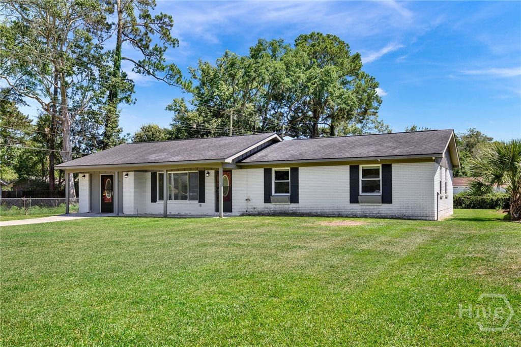 Image 2 of property listing at 503 Mimosa Place, Savannah, GA 31419