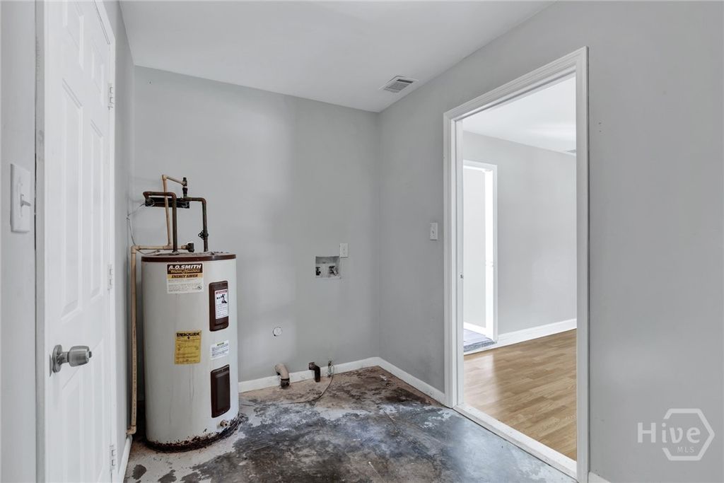 Image 27 of property listing at 503 Mimosa Place, Savannah, GA 31419