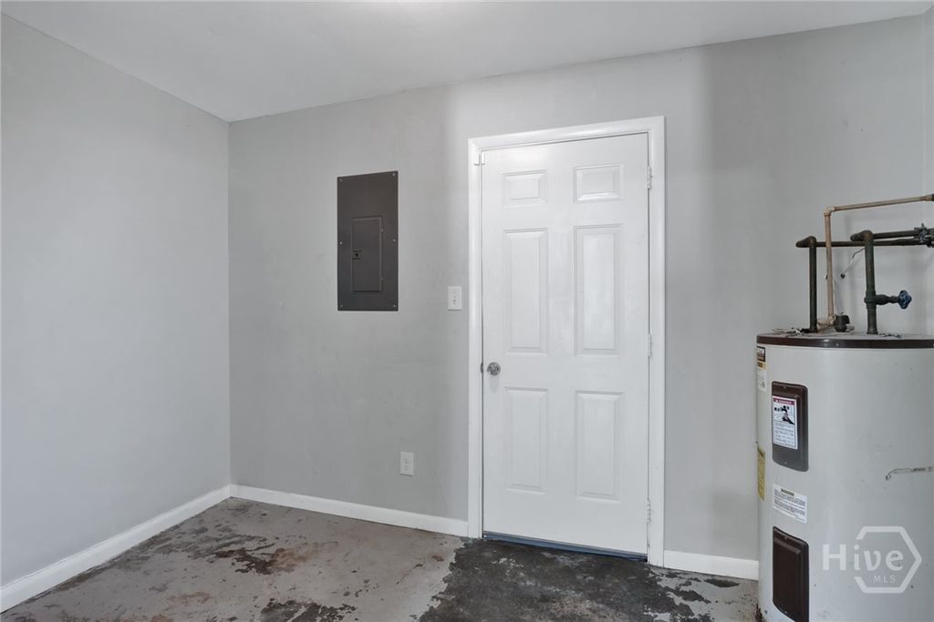Image 28 of property listing at 503 Mimosa Place, Savannah, GA 31419
