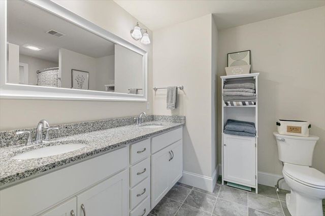 217 S Main Street, Seabrook, NH 03874