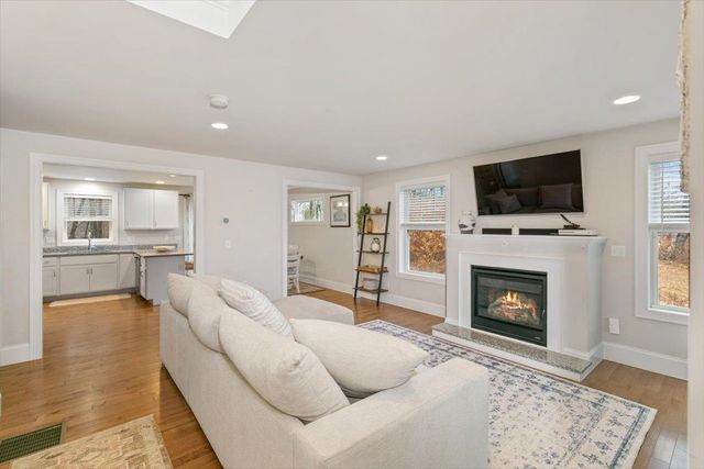 217 S Main Street, Seabrook, NH 03874