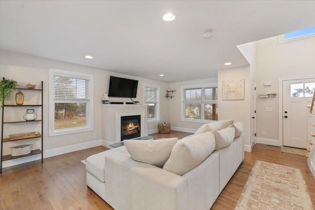 217 S Main Street, Seabrook, NH 03874