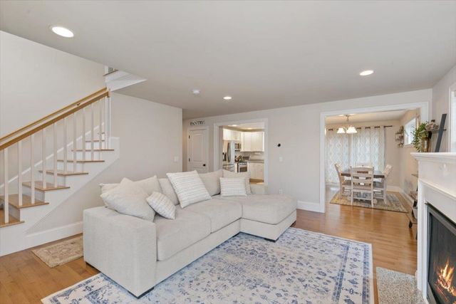 217 S Main Street, Seabrook, NH 03874