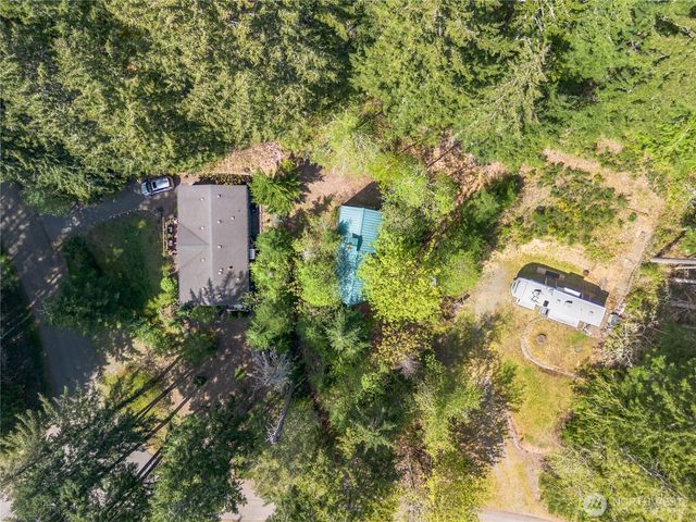 651 N Duckabush Drive W, Hoodsport, WA 98548