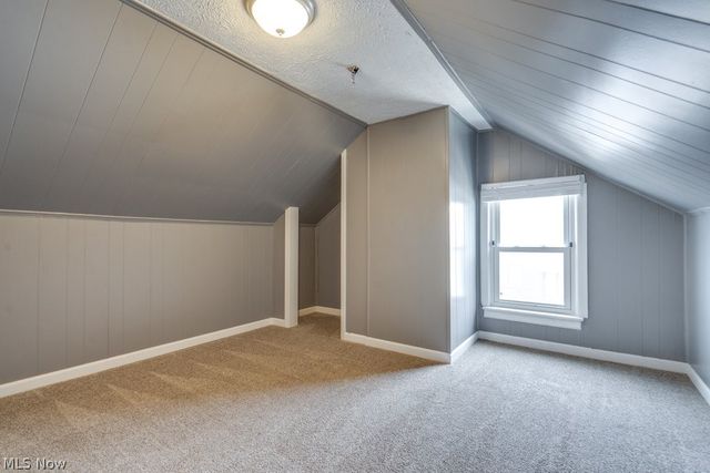3949 Beck Avenue, Louisville, OH 44641