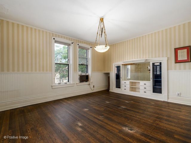 556 W Arlington Place 3, Chicago, IL 60614