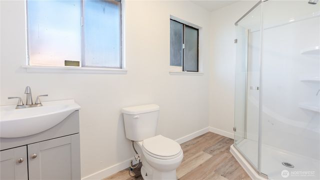 8401 S Park Avenue, Tacoma, WA 98444